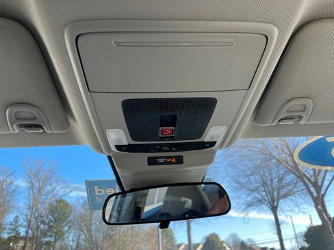 Certified 2025 Honda Accord LX image 16