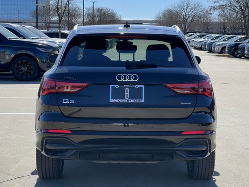 Used 2020 Audi Q3 2.0T Premium image 8