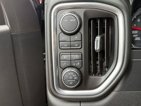 Used 2020 Chevrolet Silverado 1500 LT Trail Boss AWD/4WD image 38