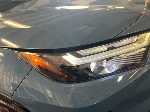 Used 2023 Toyota RAV4 SE image 28