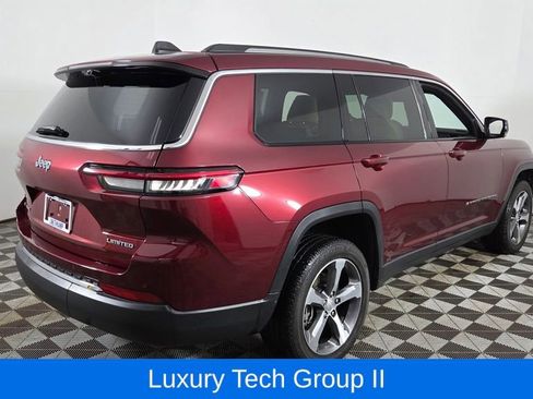 Used 2023 Jeep Grand Cherokee L Limited w/ Luxury Tech Group II image 9