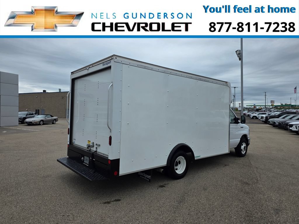 Used 2025 Ford E-350 and Econoline 350 Super Duty w/ Power Equipment Group RWD image 7