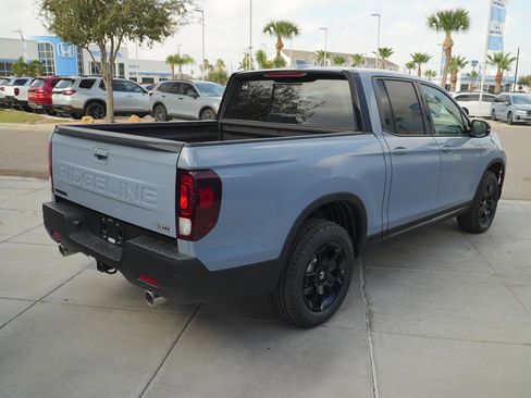 New 2026 Honda Ridgeline Black Edition image 5