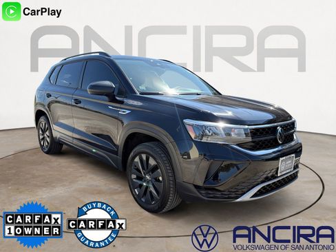 Certified 2024 Volkswagen Taos S image 1