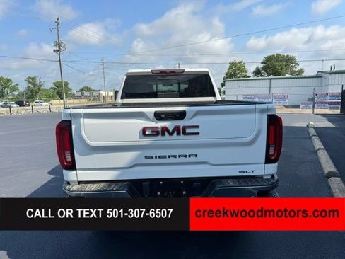 Used 2022 GMC Sierra 2500 SLT w/ SLT Premium Package AWD/4WD image 15