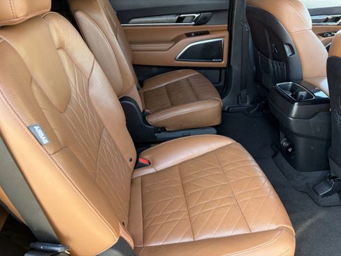 Used 2023 Kia Telluride SX Prestige X-Pro AWD/4WD image 14