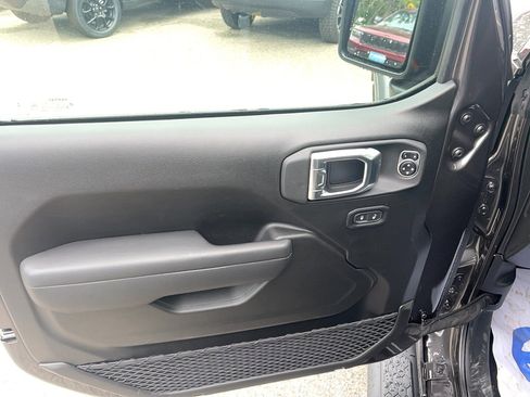 New 2025 Jeep Wrangler Unlimited Sport image 11