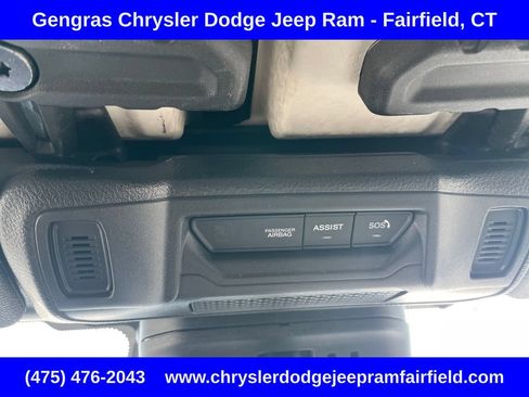 Certified 2025 Jeep Wrangler Unlimited Sahara AWD/4WD image 57