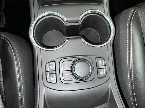 Certified 2023 GMC Terrain SLT w/ LPO, Floor Liner Package image 17