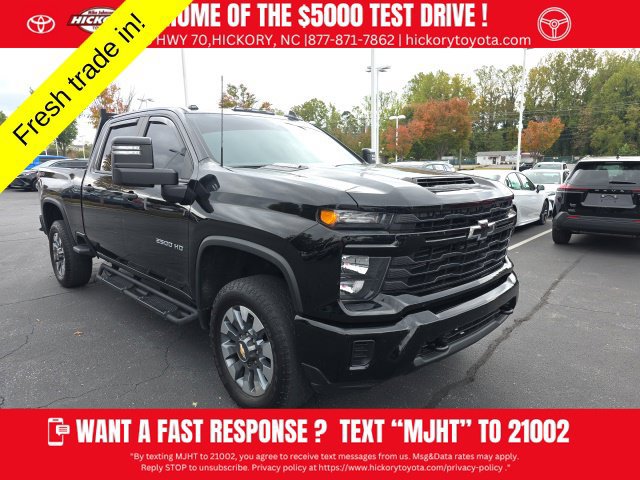 Used 2024 Chevrolet Silverado 2500 Custom w/ Custom Value Package AWD/4WD image 1