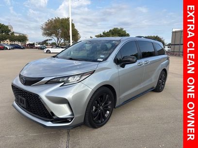 Used 2021 Toyota Sienna XSE