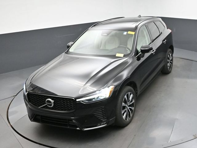 Used 2024 Volvo XC60 B5 Plus w/ Protection Package Premier AWD/4WD image 19