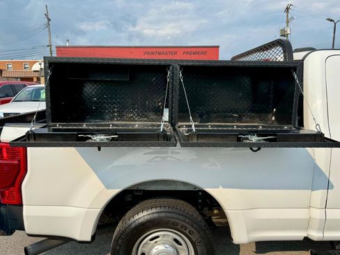 Used 2020 Ford F250 XL w/ Power Equipment Group RWD image 10