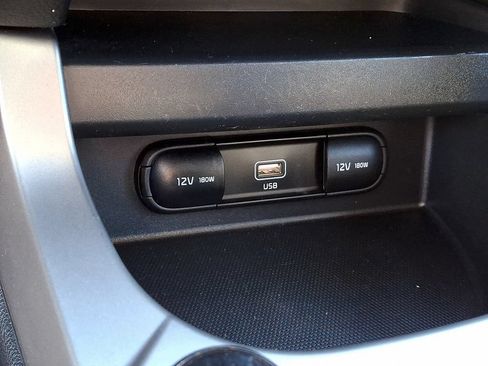 Used 2023 Kia Seltos LX AWD/4WD image 23