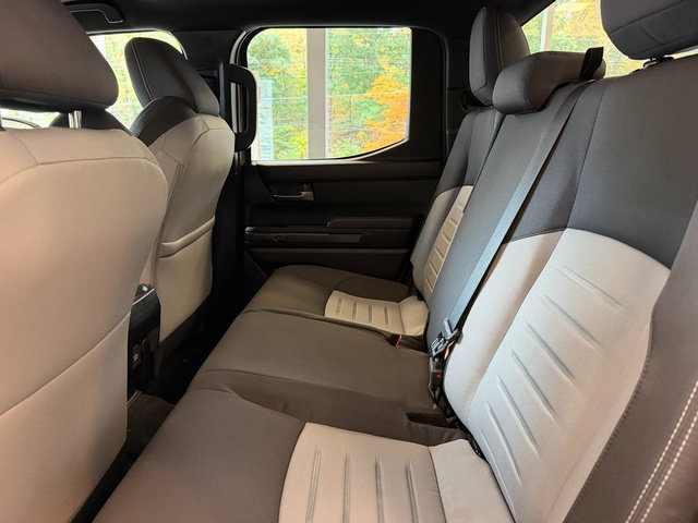 Certified 2026 Toyota Tacoma TRD Off-Road AWD/4WD image 18