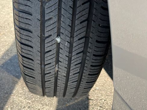 Used 2015 Chevrolet Volt Premium w/ Premium Trim Package image 24