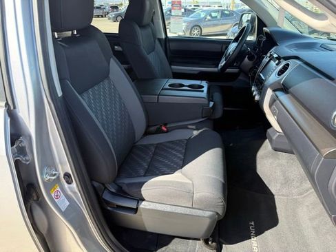 Used 2019 Toyota Tundra SR5 AWD/4WD image 30