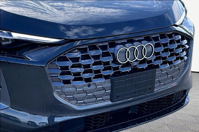 Used 2026 Audi Q5 Premium w/ Premium Plus AWD/4WD image 30