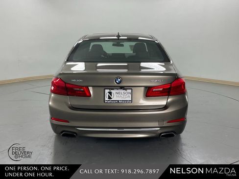 Used 2017 BMW 540i image 7