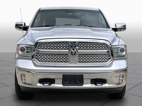 Used 2014 RAM 1500 Laramie w/ Convenience Group AWD/4WD image 4