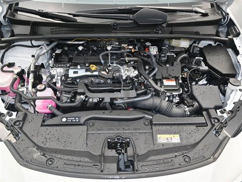 Used 2025 Toyota Prius LE image 16