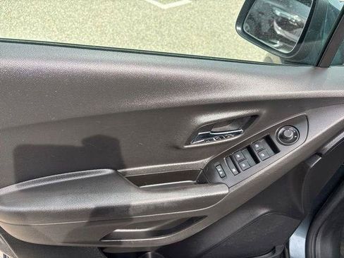Used 2021 Chevrolet Trax LS w/ Tint and Cruise Package FWD image 24