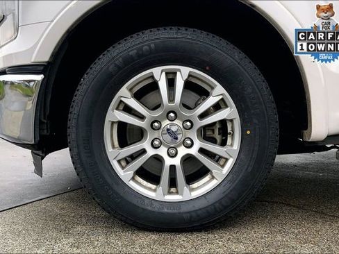 Used 2016 Ford F150 Lariat w/ Equipment Group 501A Mid image 9