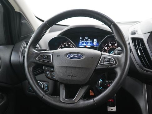 Used 2017 Ford Escape SE w/ Equipment Group 201A AWD/4WD image 17