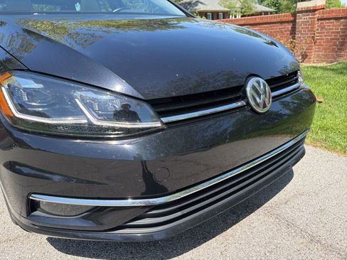 Used 2019 Volkswagen Golf SE FWD image 10