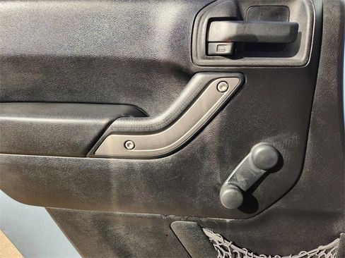 Used 2012 Jeep Wrangler Sport w/ Connectivity Group image 20