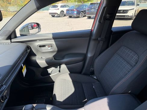 New 2026 Honda HR-V Sport image 28