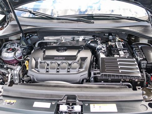 Used 2022 Volkswagen Tiguan SE image 26