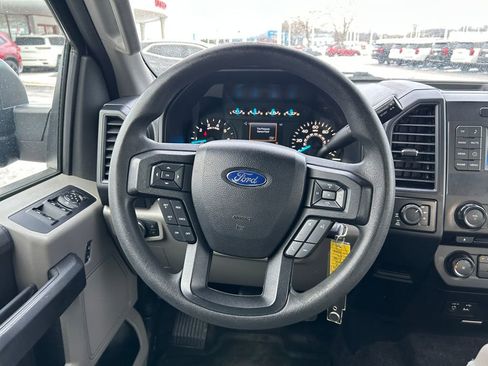 Used 2015 Ford F150 XL w/ Equipment Group 101A Mid image 10