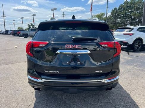 Used 2020 GMC Terrain Denali w/ Denali Premium Package AWD/4WD image 6