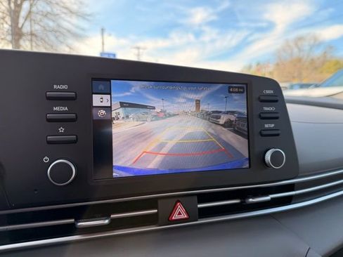 New 2026 Hyundai Elantra SE image 16