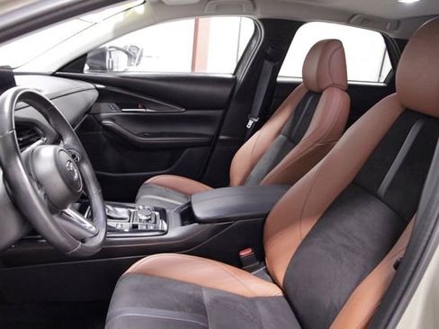 Used 2024 MAZDA CX-30 Carbon image 14