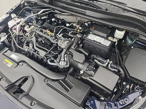 Used 2025 Toyota Corolla LE FWD image 38
