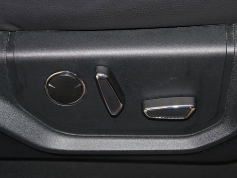 Certified 2021 Ford Expedition Limited RWD image 29
