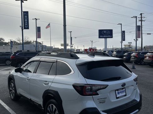 Used 2024 Subaru Outback Limited w/ Popular Package #2 image 5