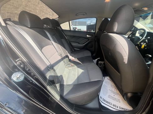 Used 2018 Kia Forte LX w/ LX Popular Package image 16