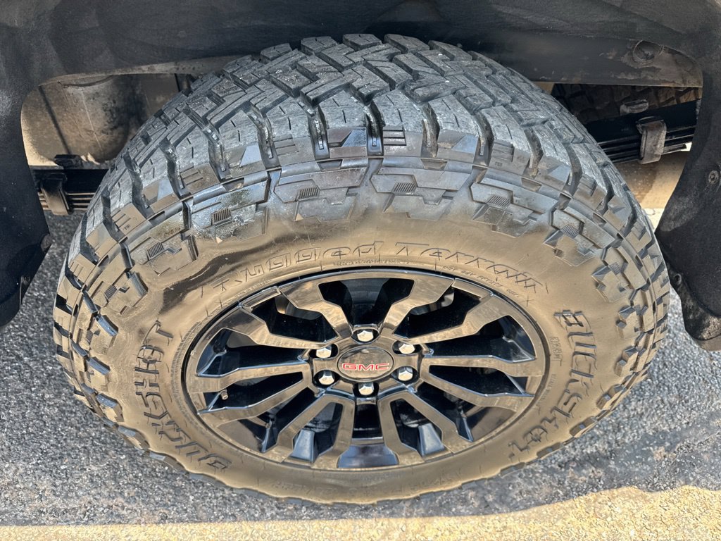 Used 2023 GMC Sierra 1500 AT4X AWD/4WD image 48