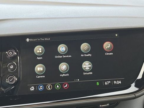 Used 2023 Buick Envision Avenir AWD/4WD image 33