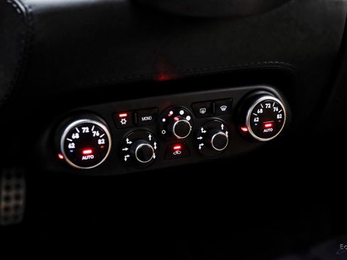 Used 2012 Ferrari 458 Italia Coupe image 66