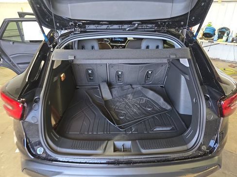 New 2026 Chevrolet Trax ACTIV w/ Driver Confidence Package FWD image 13