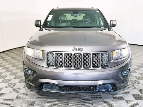Used 2015 Jeep Grand Cherokee Altitude RWD image 7