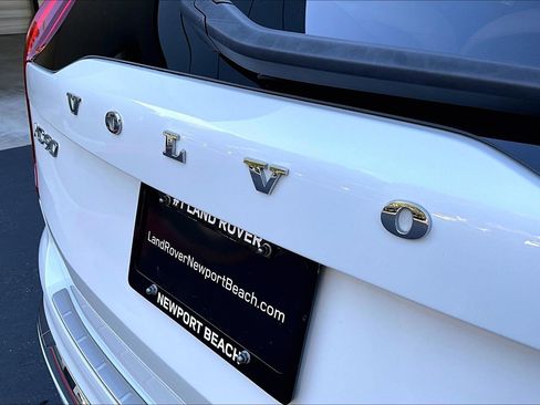 Used 2022 Volvo XC90 T6 Inscription w/ Advanced Package image 7