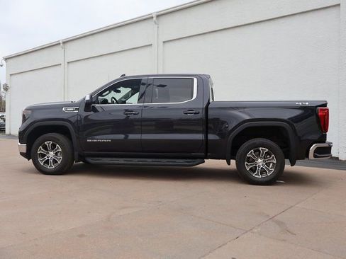 New 2025 GMC Sierra 1500 SLE w/ Preferred Package AWD/4WD image 2