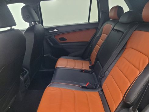 Used 2020 Volkswagen Tiguan SEL Premium R-Line AWD/4WD image 18