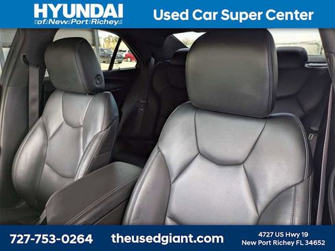 Used 2021 Cadillac CT4 Luxury image 7