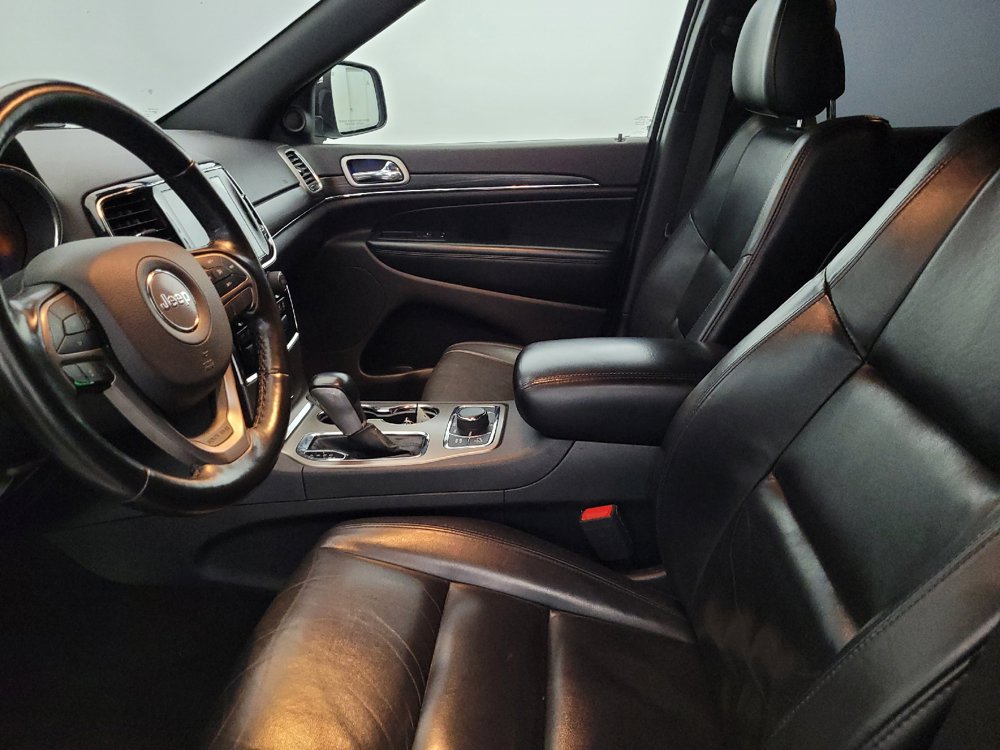 Used 2021 Jeep Grand Cherokee Limited AWD/4WD image 17